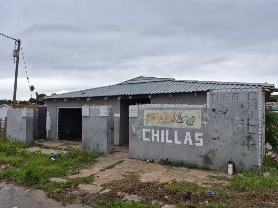 Commercial Property for Sale in Greenfields Eastern Cape